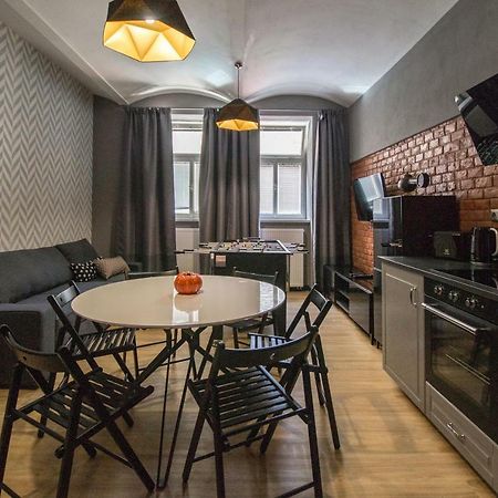 3Bdr Ruterra Apt With Table Football Prague Luaran gambar